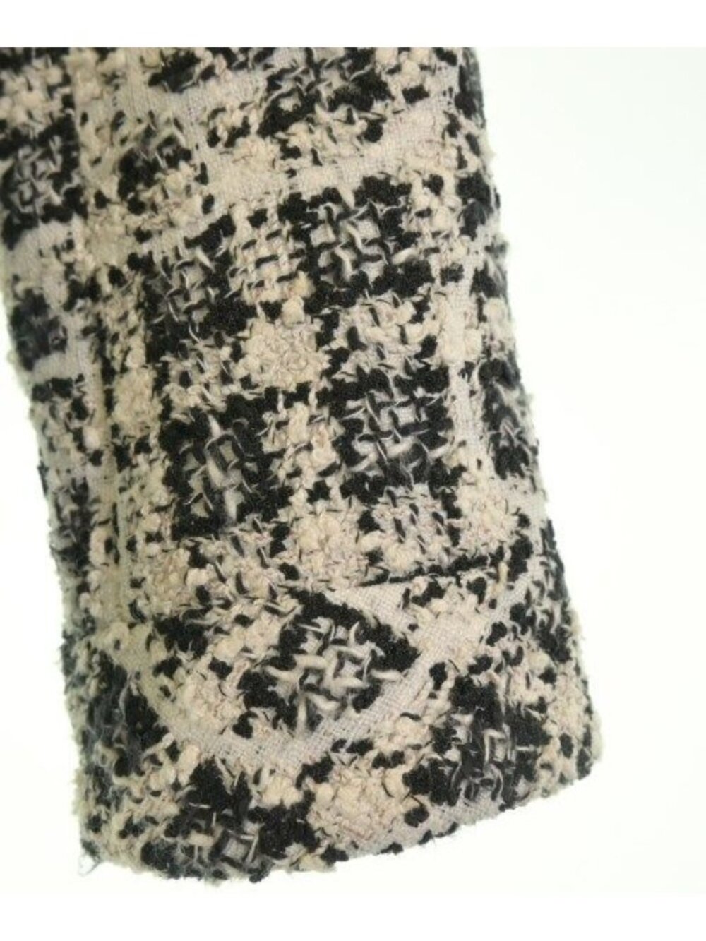 Chanel Jacket White - Picture 5 of 5